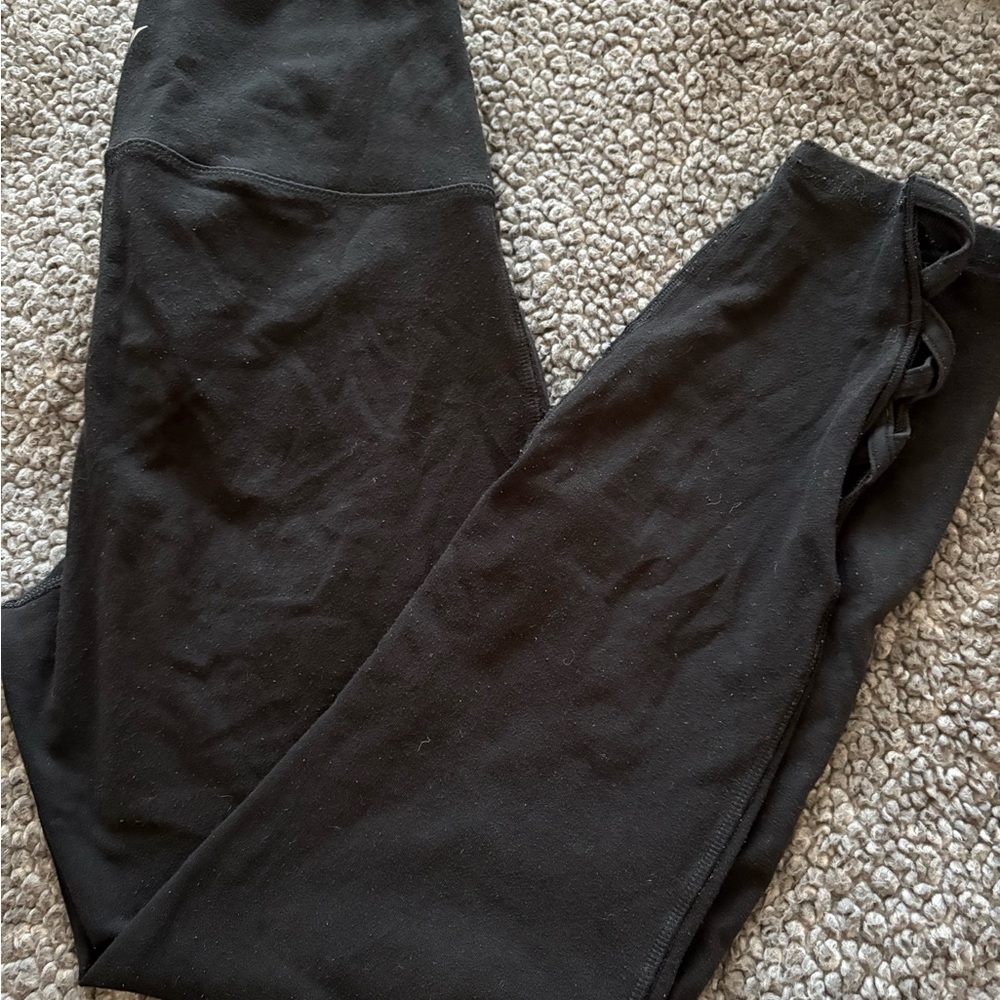 Old Navy Active Black Leggings with Criss Cross Detail. Size Medium.